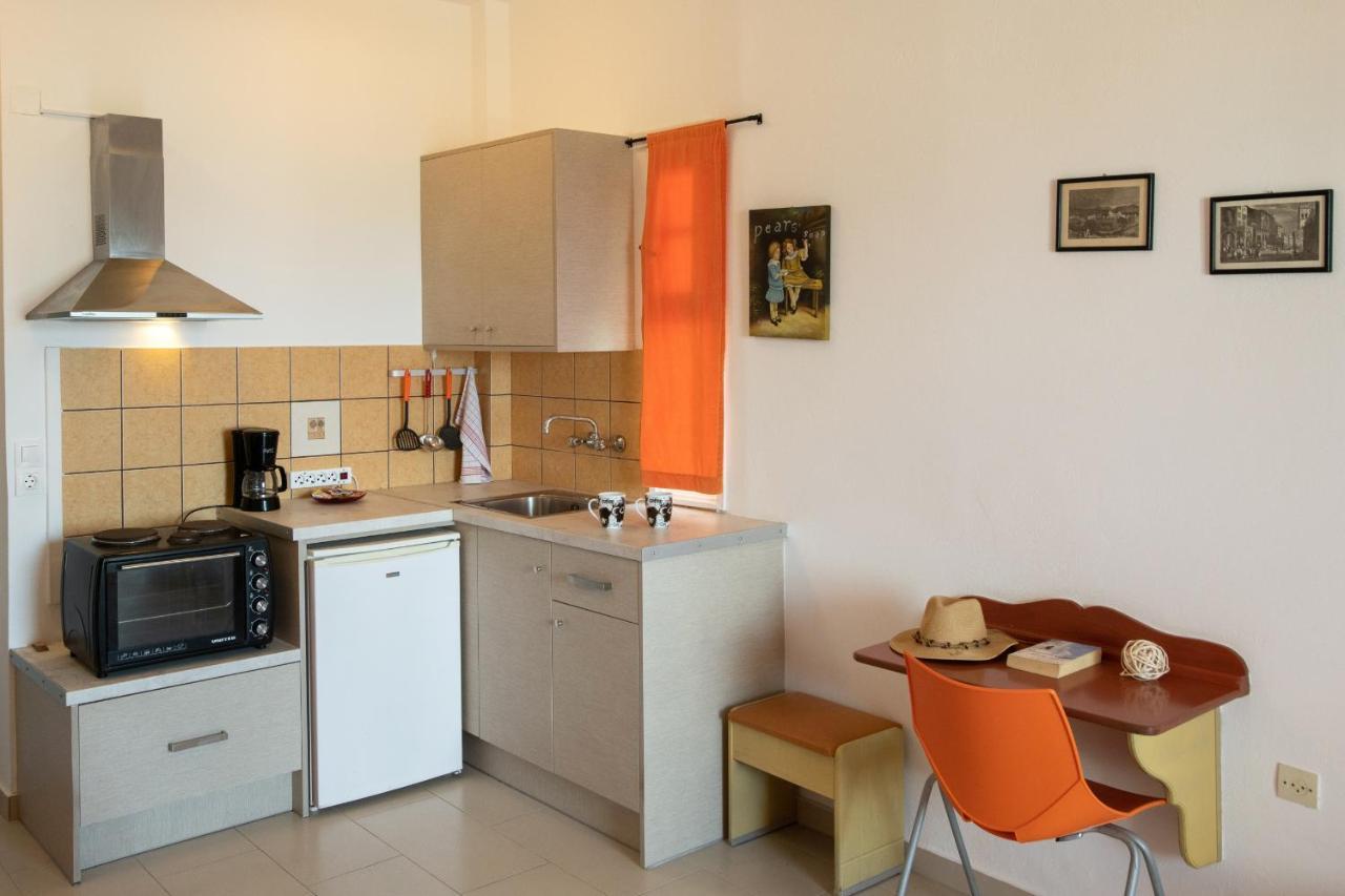 Vlachos Apartments Acharavi Acharavi  Ngoại thất bức ảnh